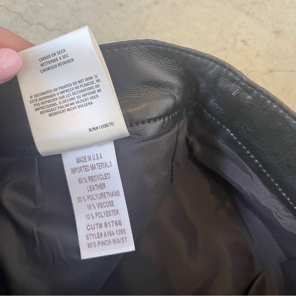 Agolde Recycled Leather Fitted 90's in Detox - Picture 5 of 9